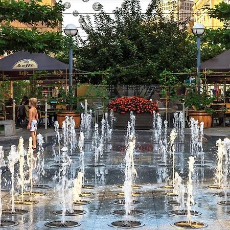 Апартаменти В Самому Центрі З Реальними Фото И Цінами Ντνιπροπετρόφσκ Εξωτερικό φωτογραφία